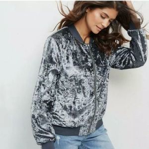 Jade & Ivory Blue Velvet Quilted Bomber Jacket Size M